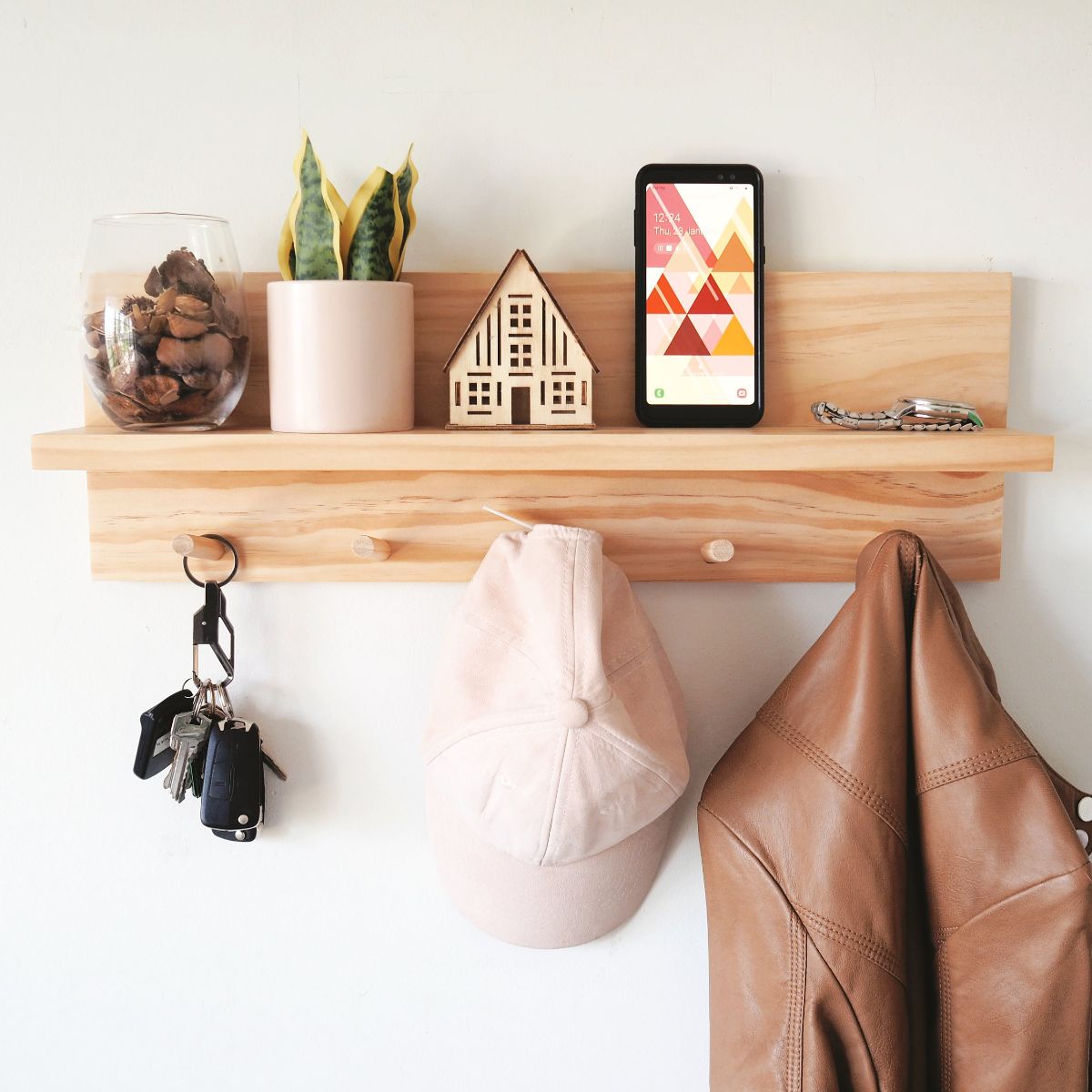 55cm Pine Wood Coat Rack Entryway Organiser Shelf with no mail holder. Front view of the shelf