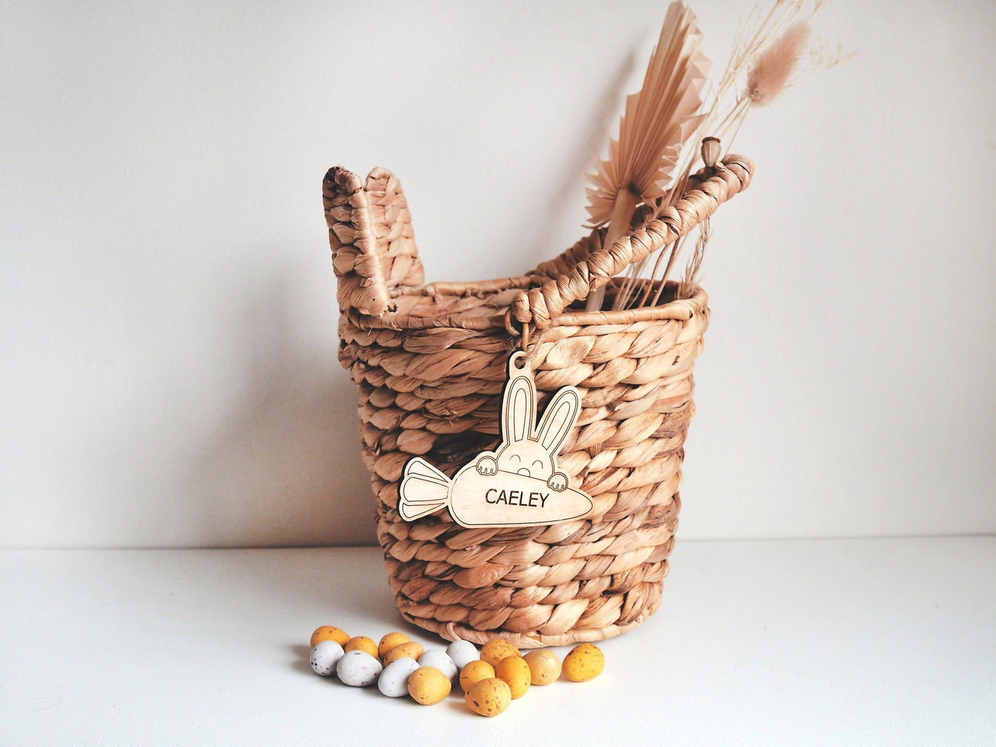 Easter Bunny with Carrot Tag - Woodyoubuy