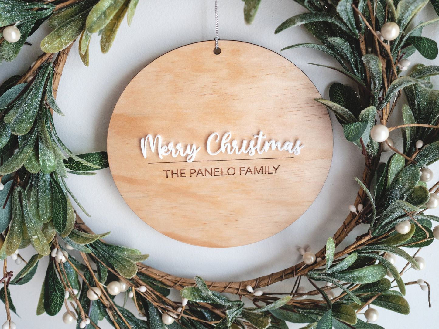 Christmas Front Door Wreath Sign (round, no wreath included)  - Personalised Front Door Sign, Christmas wreath sign, Sign for front door