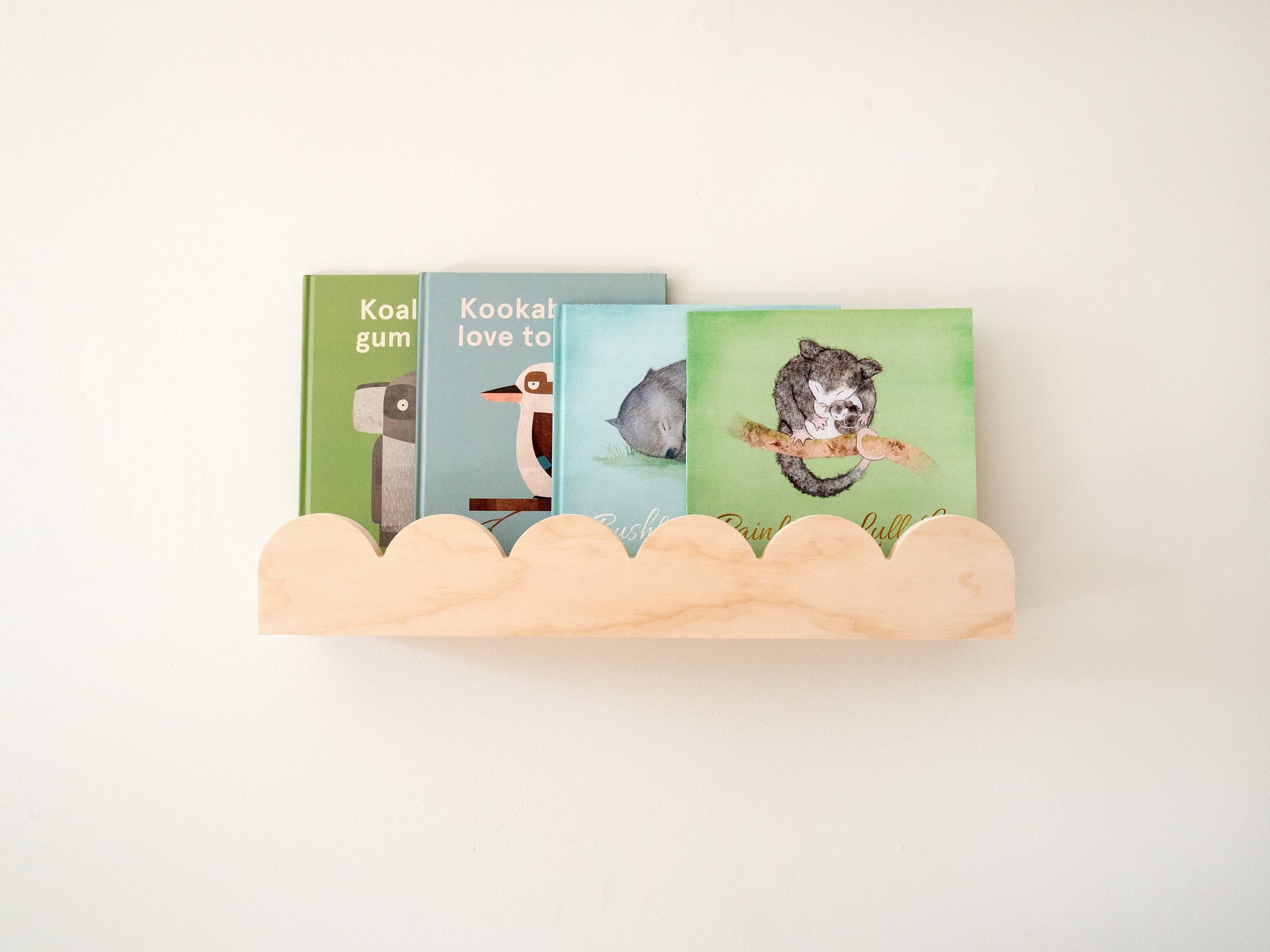 Scalloped Shelf (solid wood) - Arch wall Shelf, Scallop Pattern shelf, Scallop Bookshelf, Book Shelves, Nursery Shelves, Floating bookshelf